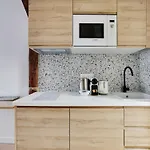 Beautiful Studio -16 Ard De Paris- Mobility Lease